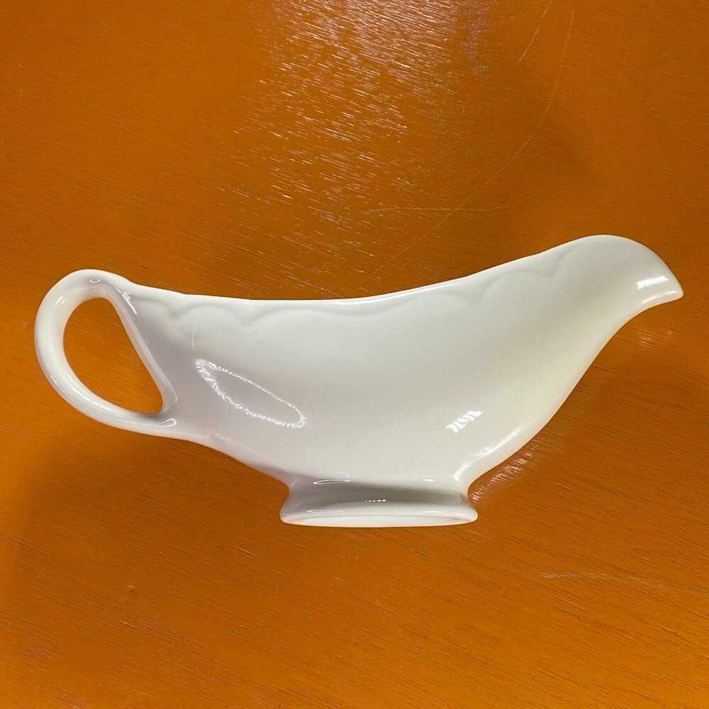 Vintage HLC - USA Sauce Gravy Boat Cream Restaurant Diner Ware